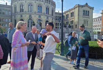 Årets Viktigste Frokost – stort fremmøte og nasjonal pressedekning