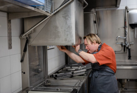 Forskning og dokumentasjon relevant for tilrettelagt fagopplæring